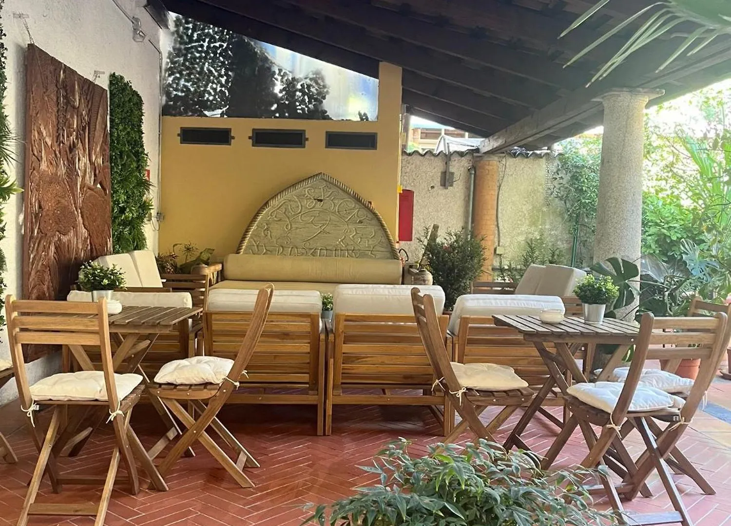 Aparthotel Monolocale Beatrice Abbadesse Guest House Milan Italy