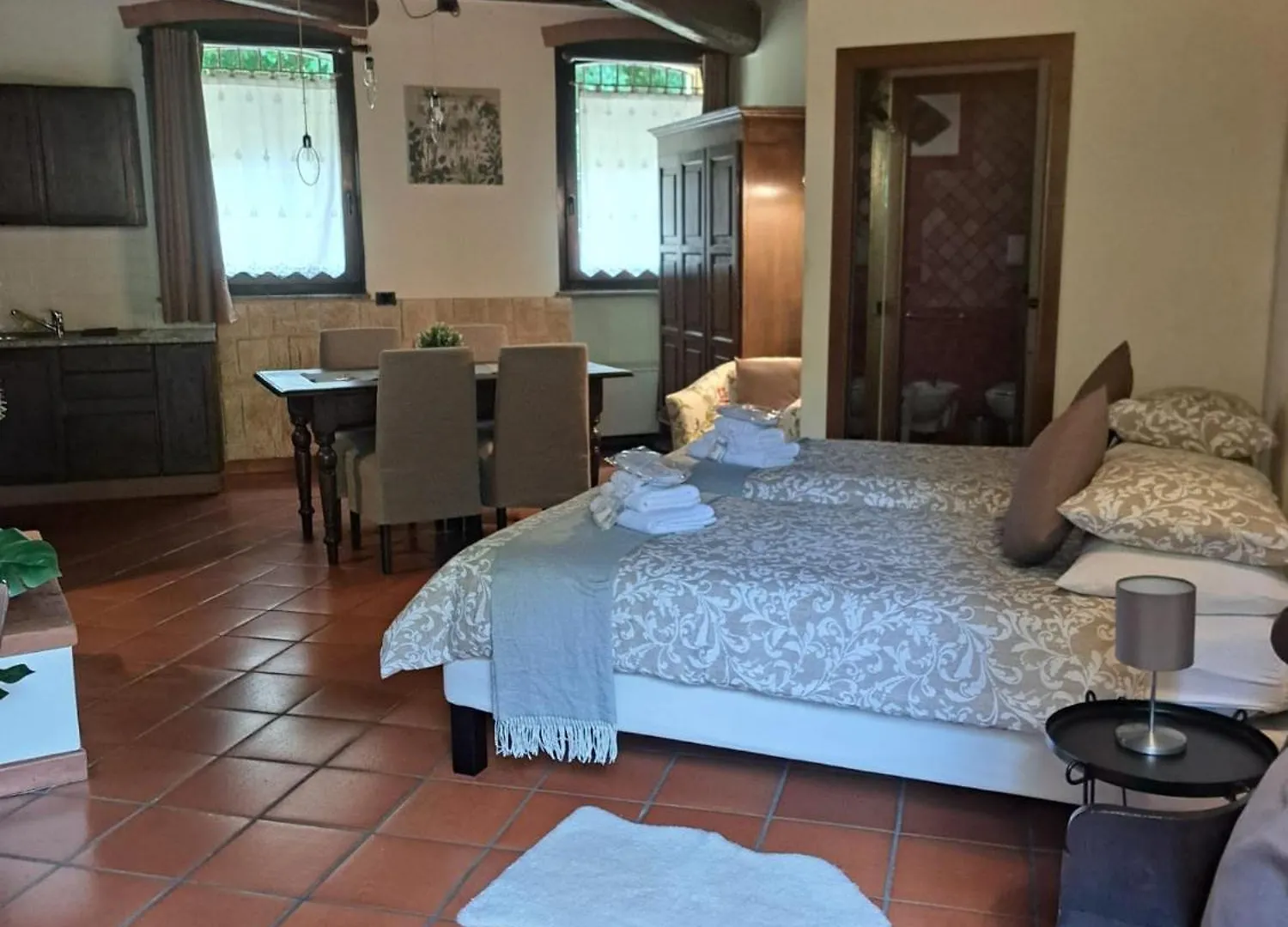 Apart Otel Monolocale Beatrice Abbadesse Guest House Milano